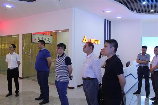 珠联璧合，，，，，共创双赢